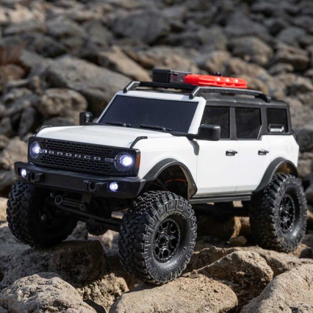 Axial 1/24 SCX24 Ford Bronco 4x4 RC Rock Crawler (White) AXI00006V2T4