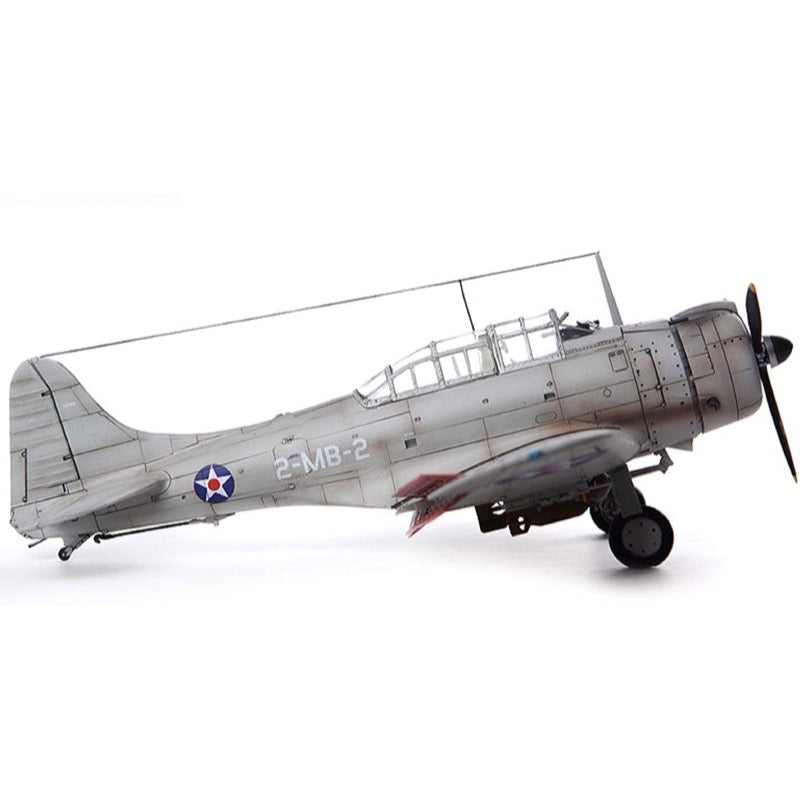 Academy 12331 1/48 USMC SBD-1 "Pearl Harbour"