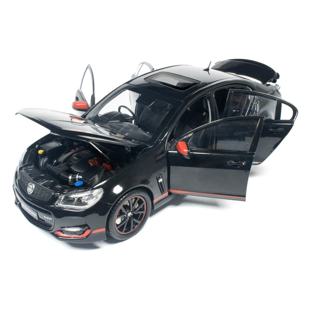 Biante 1/18 Holden VFII Motorsport Edition Phantom