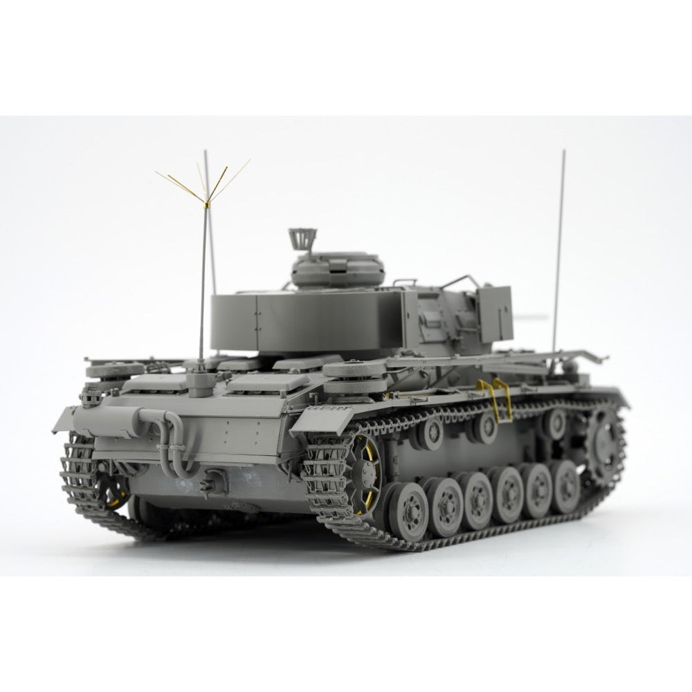 Border Model BT048 1/35 Pz.Bef.Wg.III Ausf.K 2in1 w/Schürzen