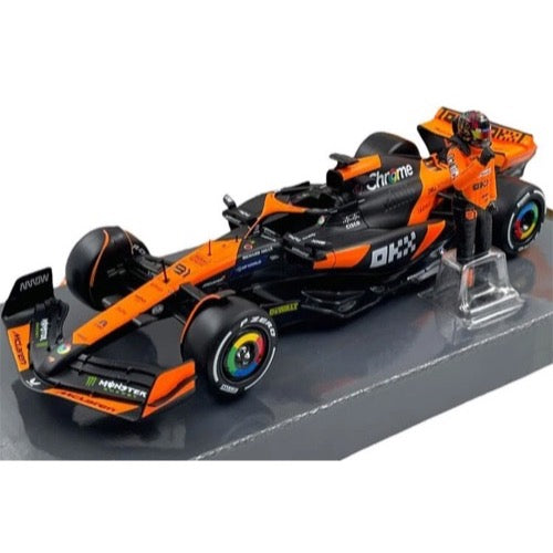 Bburago 28040P 1/24 McLaren MCL38 2024 No.81 Oscar Piastri with Figure