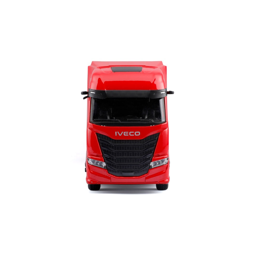 Bburago 1/43 Ferrari Transporter with SF-24 F1 Car 2024