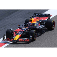 Bburago 38233V 1/43 RedBull  Racing RB21 No.1 Max Verstappen