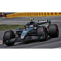 Bburago 38238A 1/43 Mercedes W16 No.12 Andrea Kimi Antonelli with Helmet and Showcase