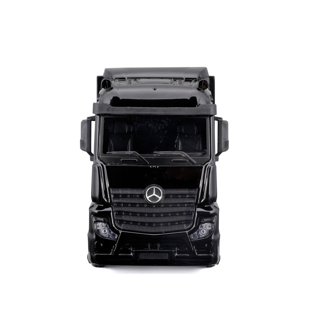 Bburago 1/43 Mercedes Transporter with W15 F1 Car 2024