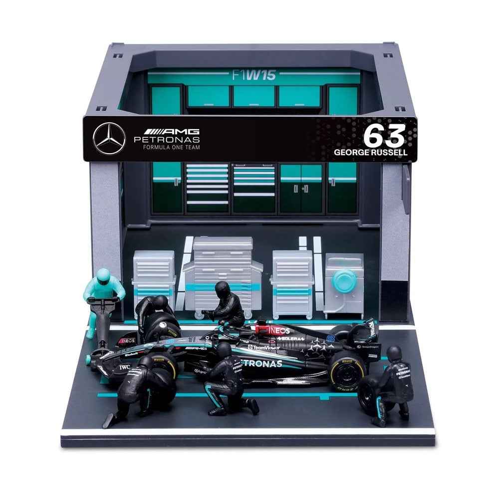 Bburago 38452 1/43 2024 No.63 George Russell Mercedes AMG Pit Pass Competition Set