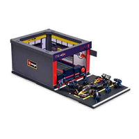 Bburago 38453 1/43 2024 Red Bull No.1 Max Verstappen Pit Pass Competition Set