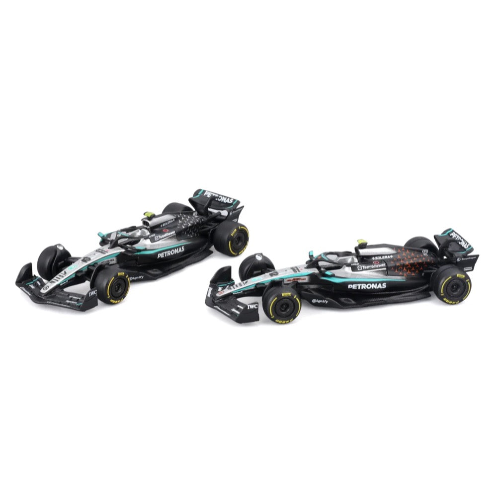 Bburago 1/64 F1 Premium 2025 Mercedes AMG W16 Antonelli No.12 Twin Pack in Showcase