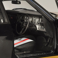 Classic Carlectables 18860 1/18 Holden HX Monaro Tuxedo Black