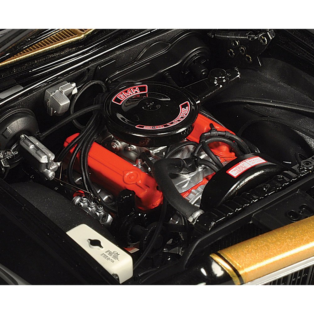 Classic Carlectables 18860 1/18 Holden HX Monaro Tuxedo Black