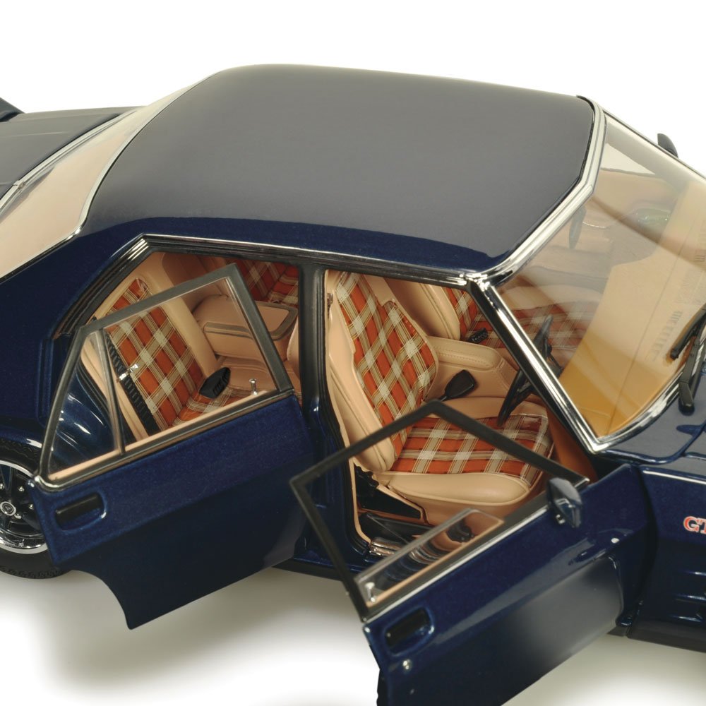 Classic Carlectables 18868 Holden HZ GTS Nocturne Blue Metallic