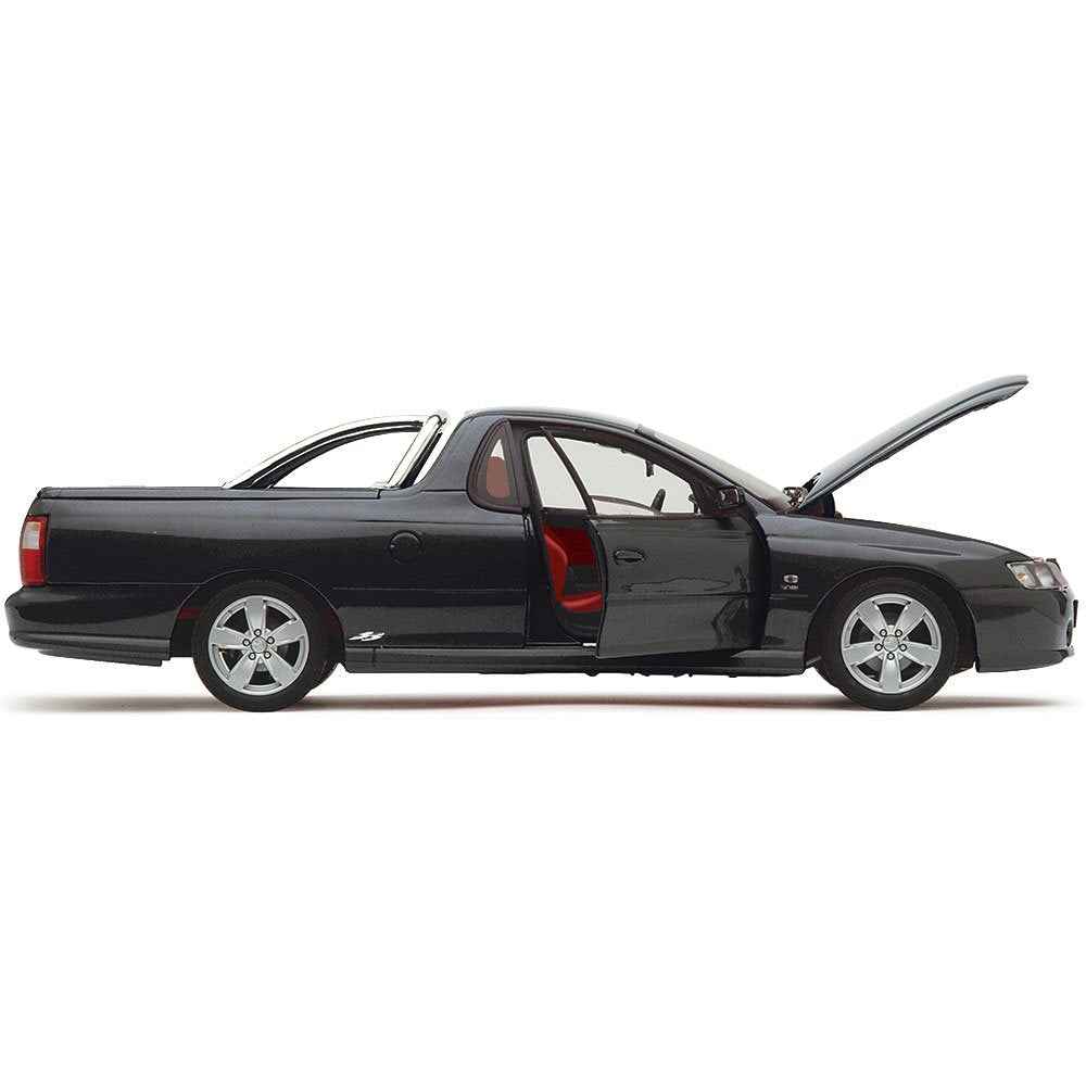 Classic Carletables 18884 1/18 Holden VY SS Ute Phantom Mica