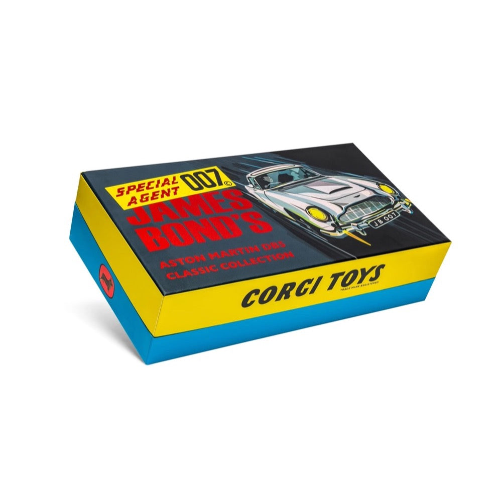 Corgi 1/46 James Bond Aston Martin DB5 Classic Collector Set