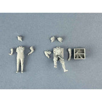 Copper State Models F35-059 1/35 British Dispatch Rider Taking Carrier Pigeons To The Front Line