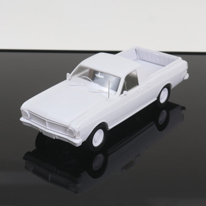 DDA 1/24 DDA245K XY Standard Ford Ute Plastic Kit w/Sealed Body, Opening Tailgate, Opening Bonnet w/Engine, Spare Wheel & Fuel Tank Compartment