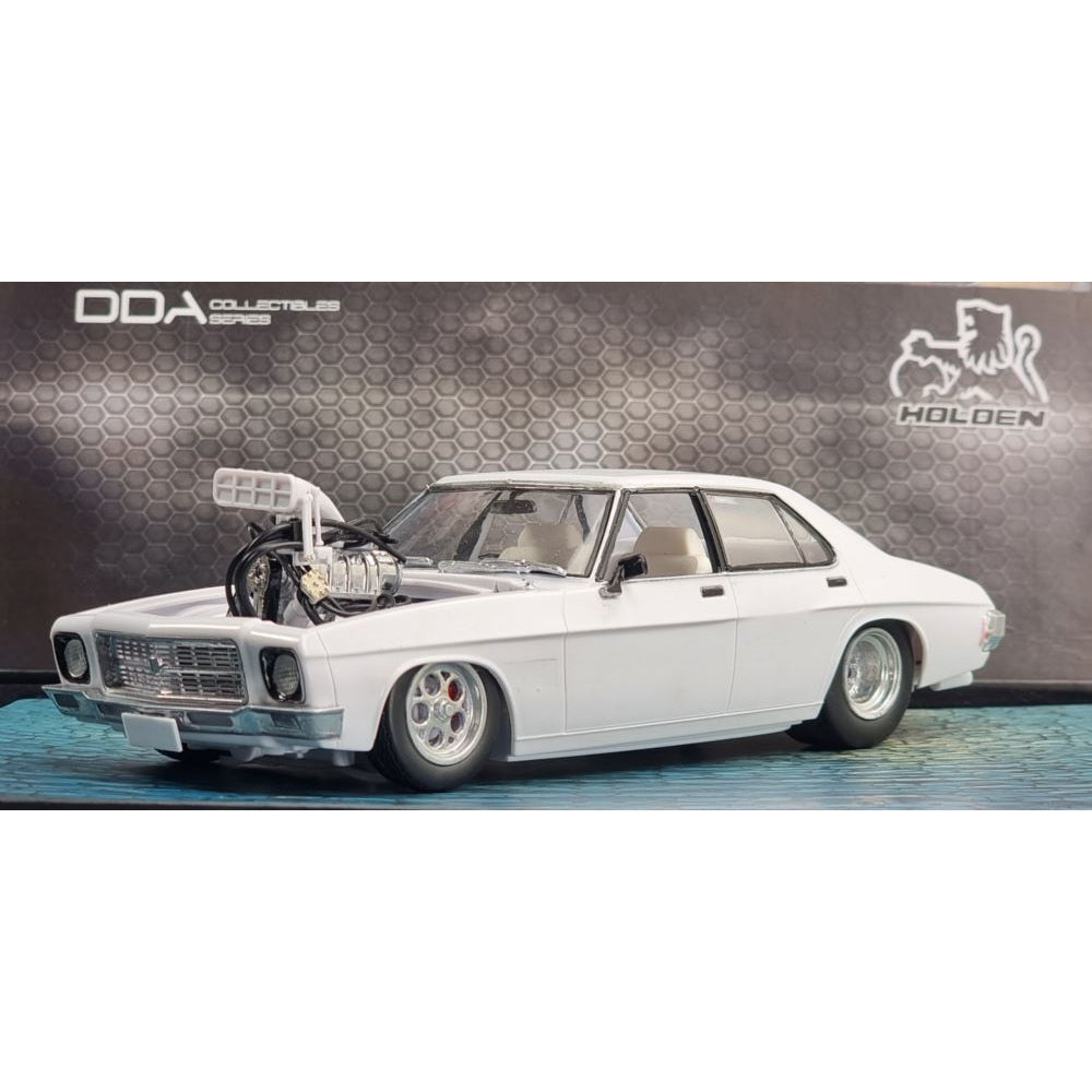 DDA 309K 1/24 Holden HQ Slammed Blown Plastic Model Kit 794712105817