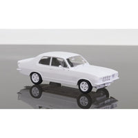 DDA 610K 1/24 LJ Torana GTR XU1 Sealed Body Opening Bonnet with Engine Plastic Model Kit 781005092664