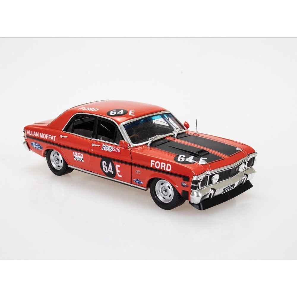 DDA ALU25 1/64 64E XW Gtho Bathurst Winner Spectra Rides Light Up