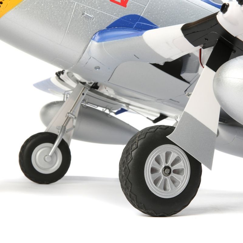 E-Flite EFL01250 P-51D Mustang 1.5m RC Plane (Bind-n-Fly Basic)