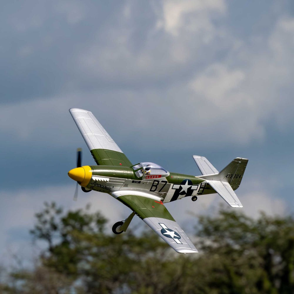 E-Flite EFL02650 P-51D Mustang 1.0m BNF Basic with AS3X and SAFE Select