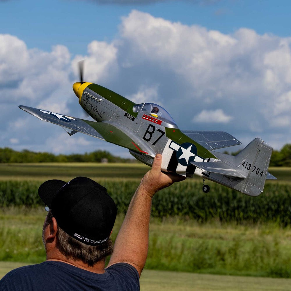 E-Flite EFL02650 P-51D Mustang 1.0m BNF Basic with AS3X and SAFE Select
