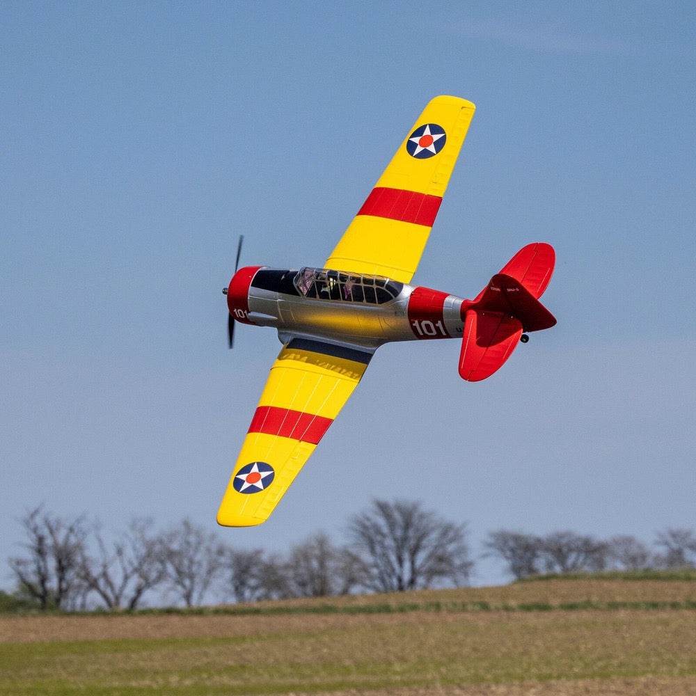 E-Flite SNJ-5 AT-6 Texan 1.5m RC Plane BNF Basic