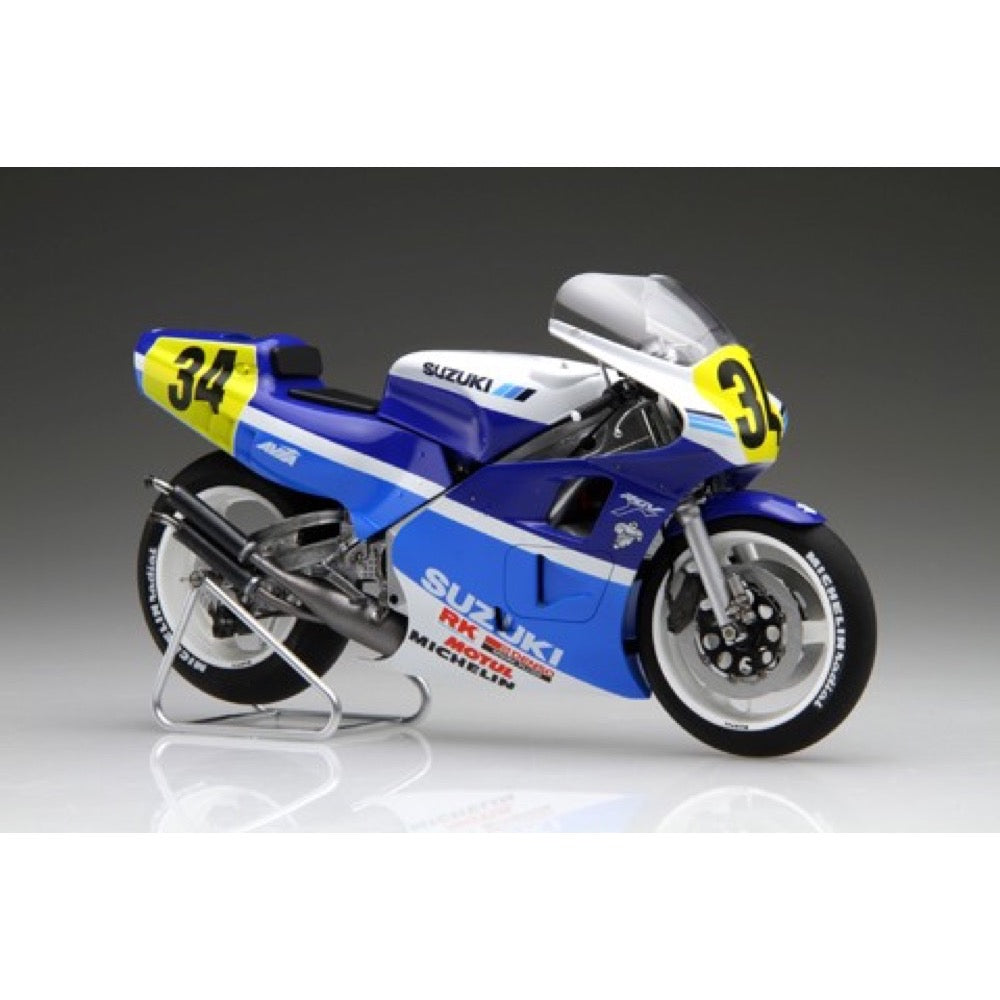 Fujimi 1/12 Suzuki RGV-Gamma Late Model (XR-74) '88 Model Kit