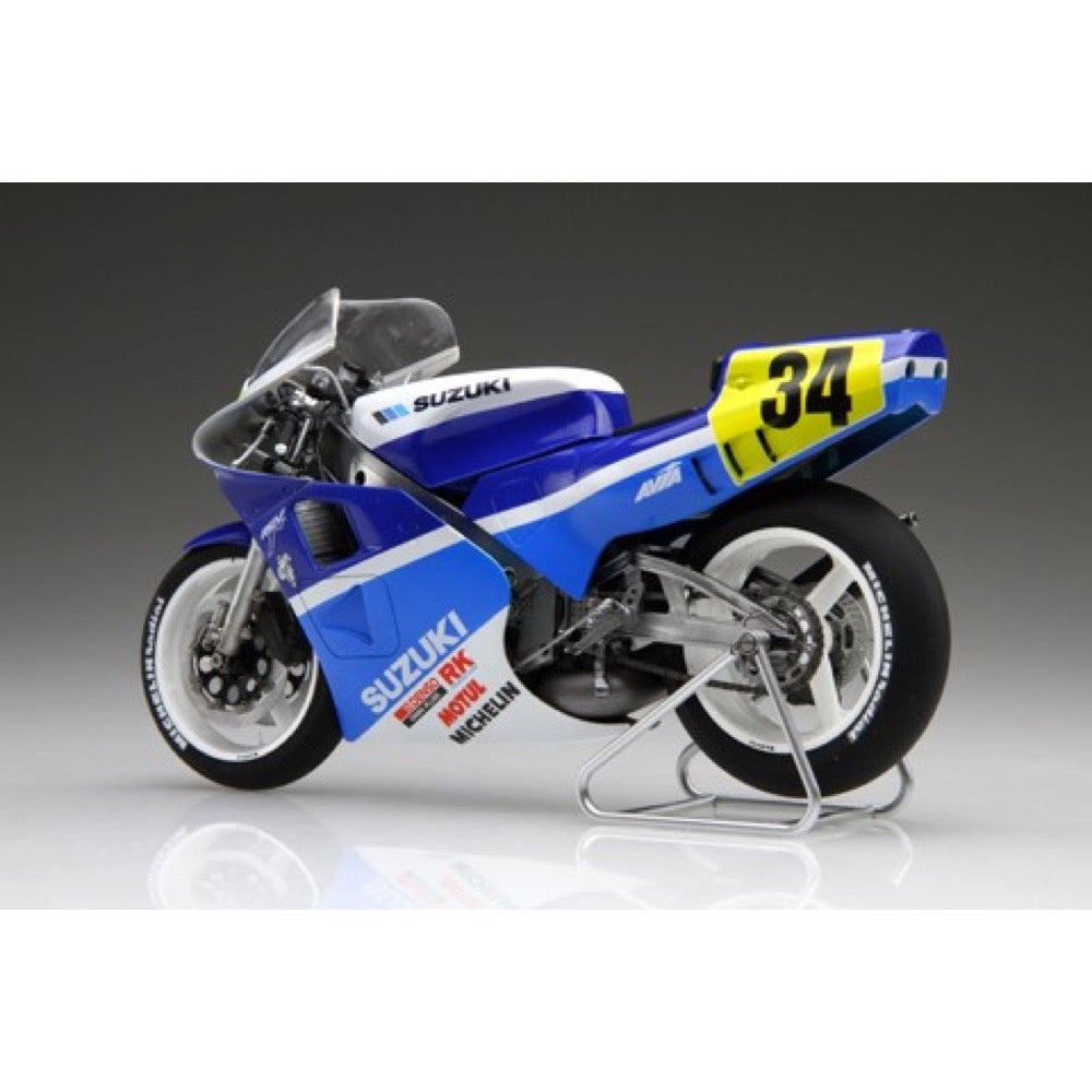Fujimi 1/12 Suzuki RGV-Gamma Late Model (XR-74) '88 Model Kit