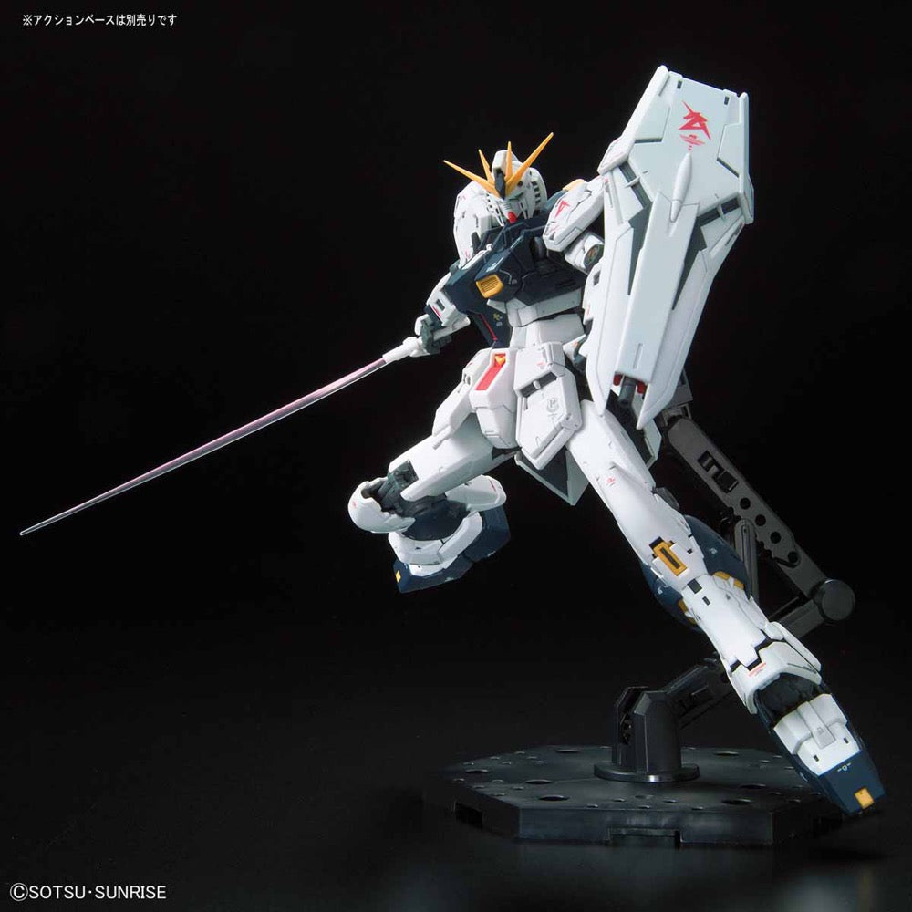 Bandai 5057842 RG 1/144 Nu Gundam