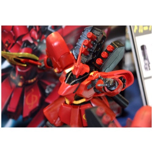 Bandai 5058889 HGUC 1/144 Sazabi 4573102588890