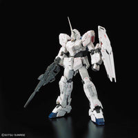Bandai 5061620 RG 1/144 Unicorn Gundam - Hobbies Online