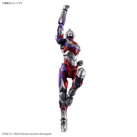 Bandai 5062076 Figure-Rise Standard Ultraman Suit Tiga Action