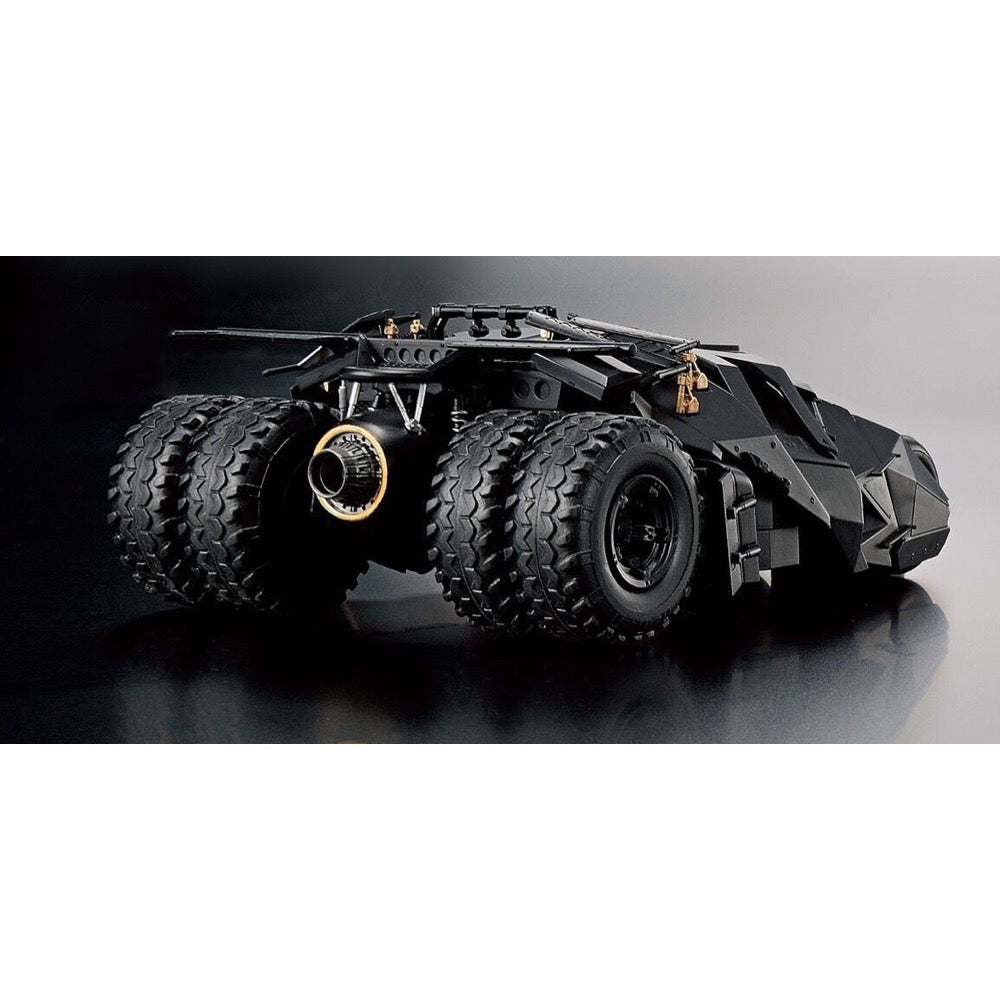 Bandai 5062184 1/35 Scale Model Kit Batmobile Batman Begins Version