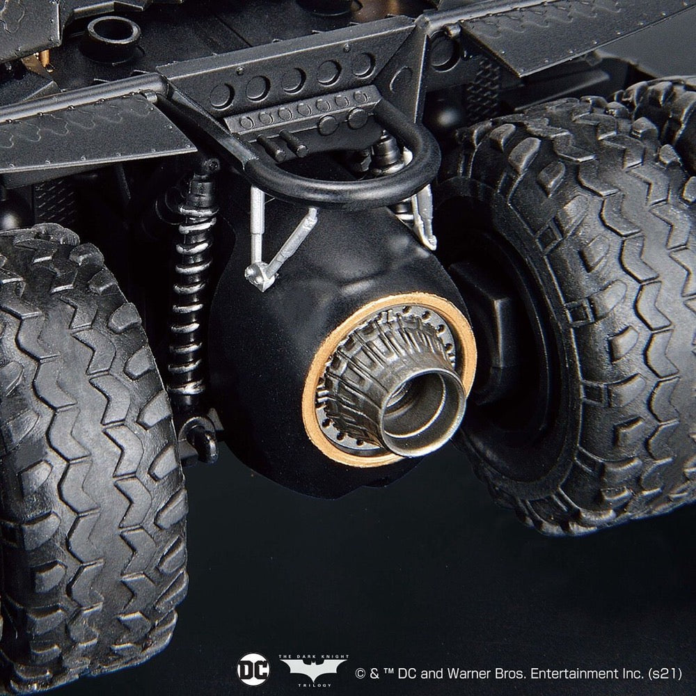 Bandai 5062184 1/35 Scale Model Kit Batmobile Batman Begins Version