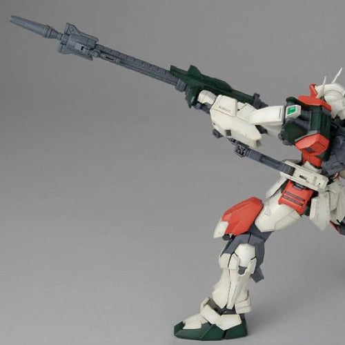 Bandai 5062906 MG 1/100 Buster Gundam
