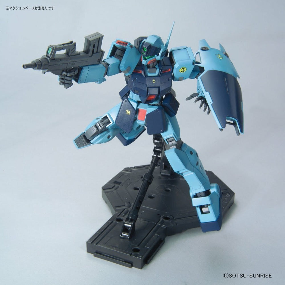 Bandai 5063512 MG 1/100 GM Sniper II Gundam