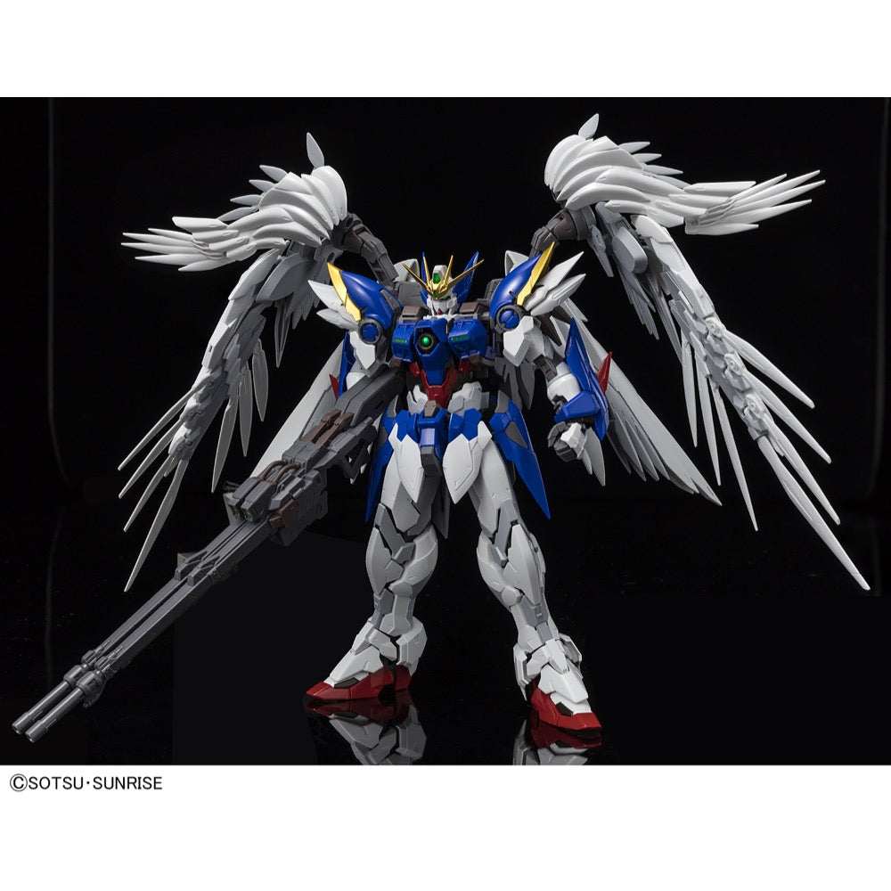 Bandai 5064102 Hi-Resolution Model 1/100 Wing Gundam Zero EW