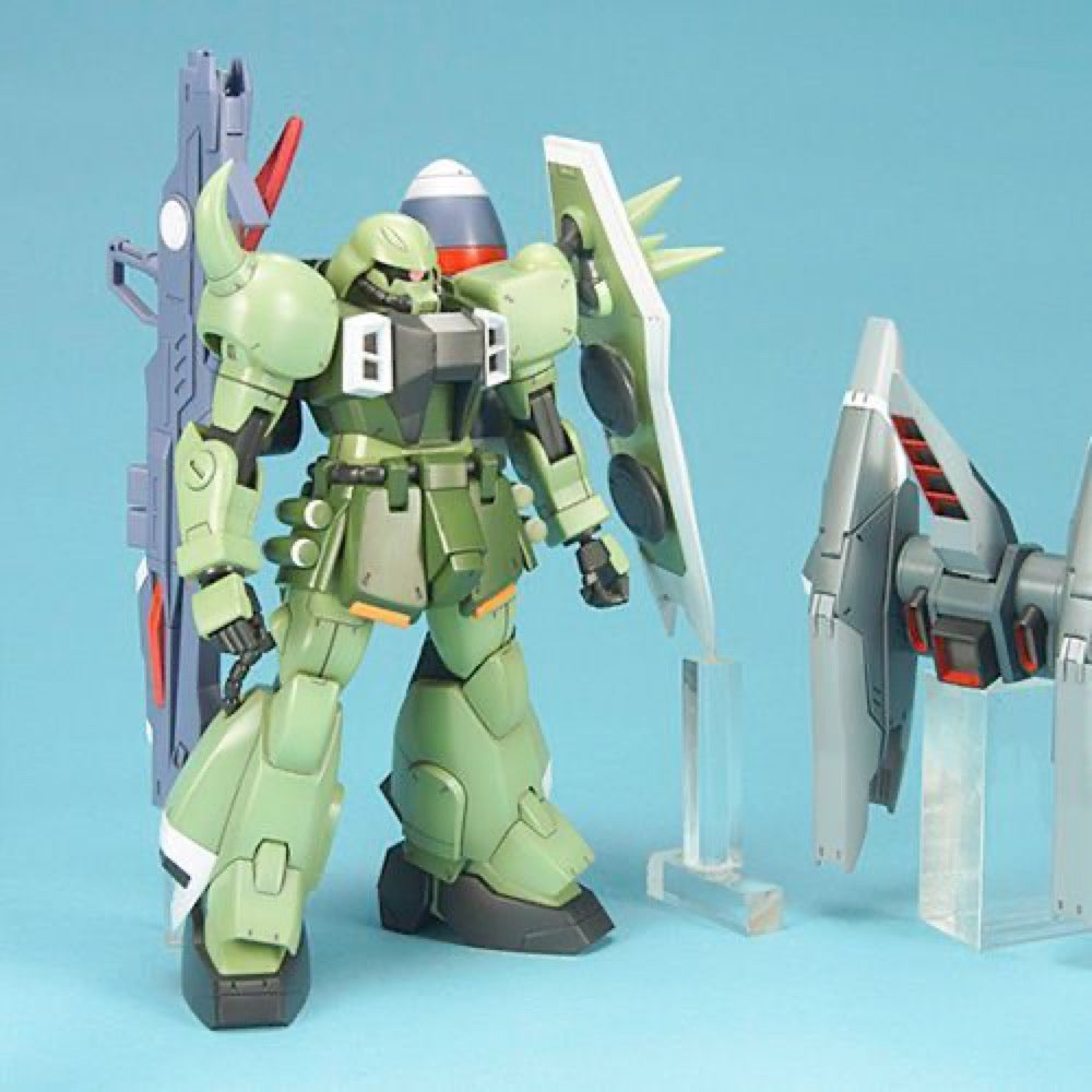 Bandai 5066153 Zaku Warrior with Blaze Wizard and Gunner Wizard