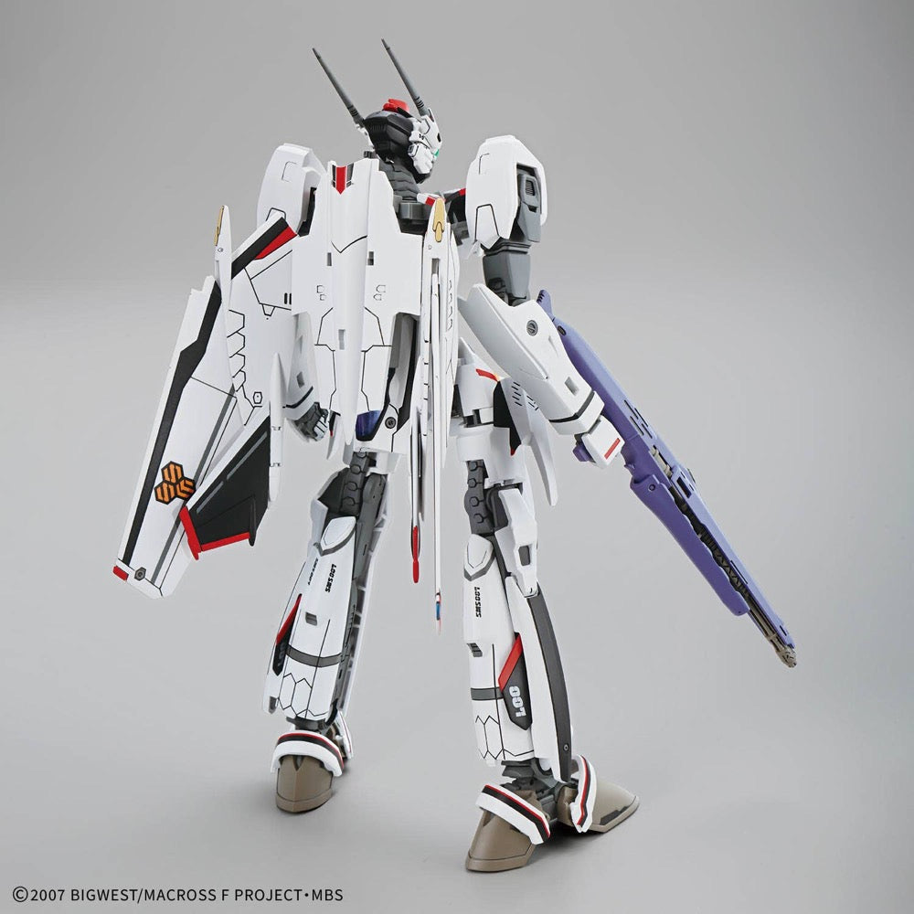 Bandai HG 1/100 VF-25F Messiah Valkyrie Alto Custom Deluxe Set