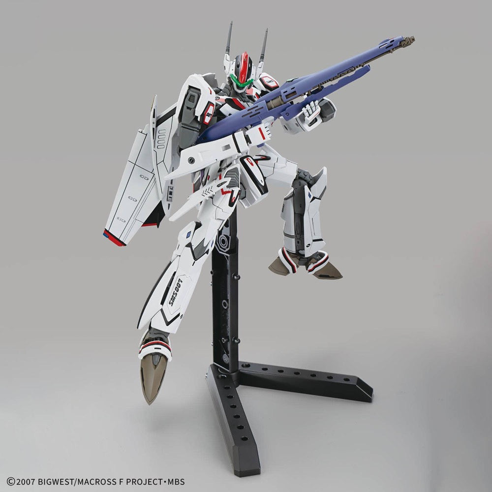 Bandai HG 1/100 VF-25F Messiah Valkyrie Alto Custom Deluxe Set