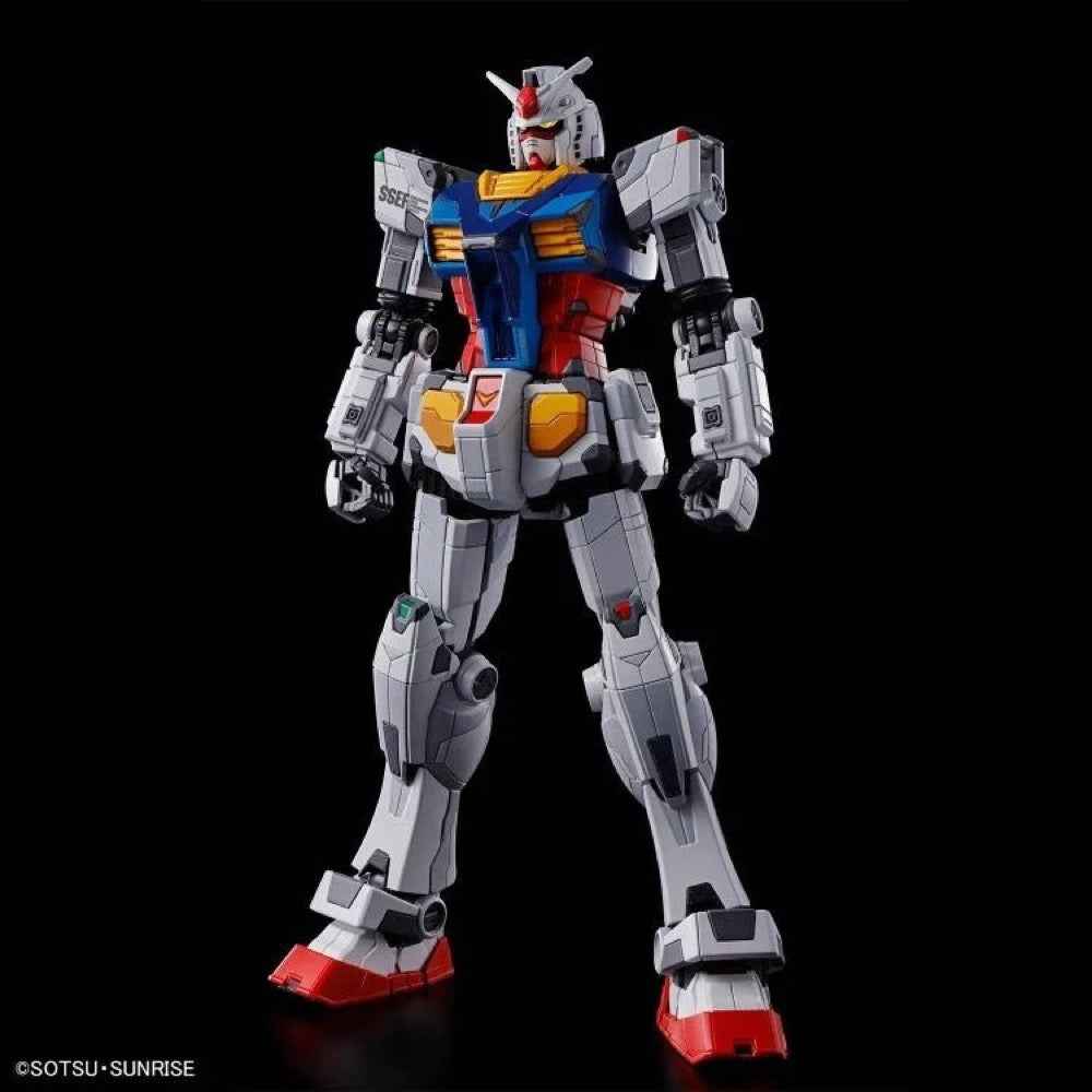 Bandai 5073584 RX-78F00/E Gundam (EX-001 G.L.R.S.S. Feather UNIT) Chemical Recycle Ver.