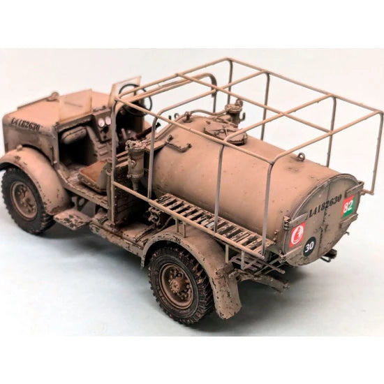 Gecko 35GM0031 1/35 Bedford MWC 15-cwt 4x2 200 Gallon Water Bowser Truck