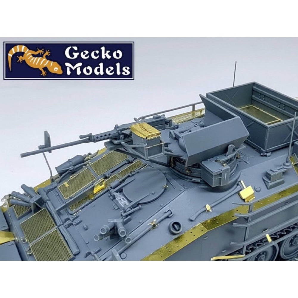 Gecko Models 1/35 Ukrainian FV103 CVR Spartan APC with HMG
