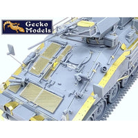 Gecko Models 1/35 Ukrainian FV103 CVR Spartan APC with HMG