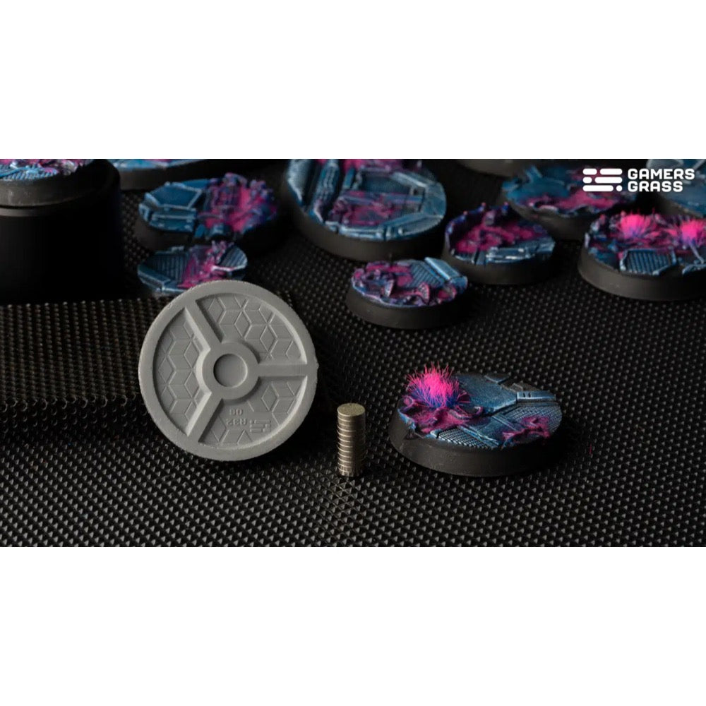 Gamers Grass GGB-AIR32 Alien Infestation Bases Round 32mm 8pc