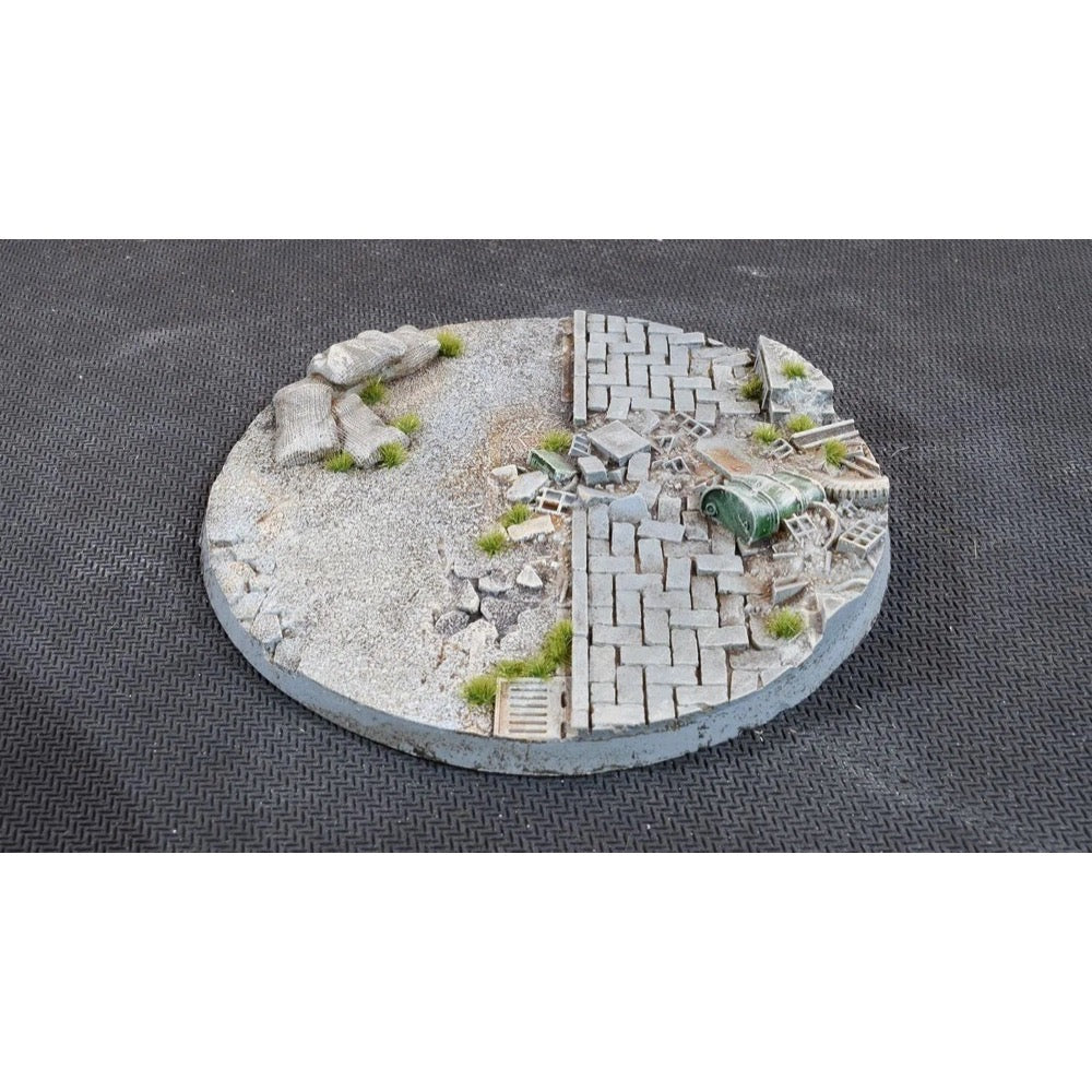 Gamers Grass GGB-UWR100 Battle Ready Urban Warfare Base Round 100mm 1pc