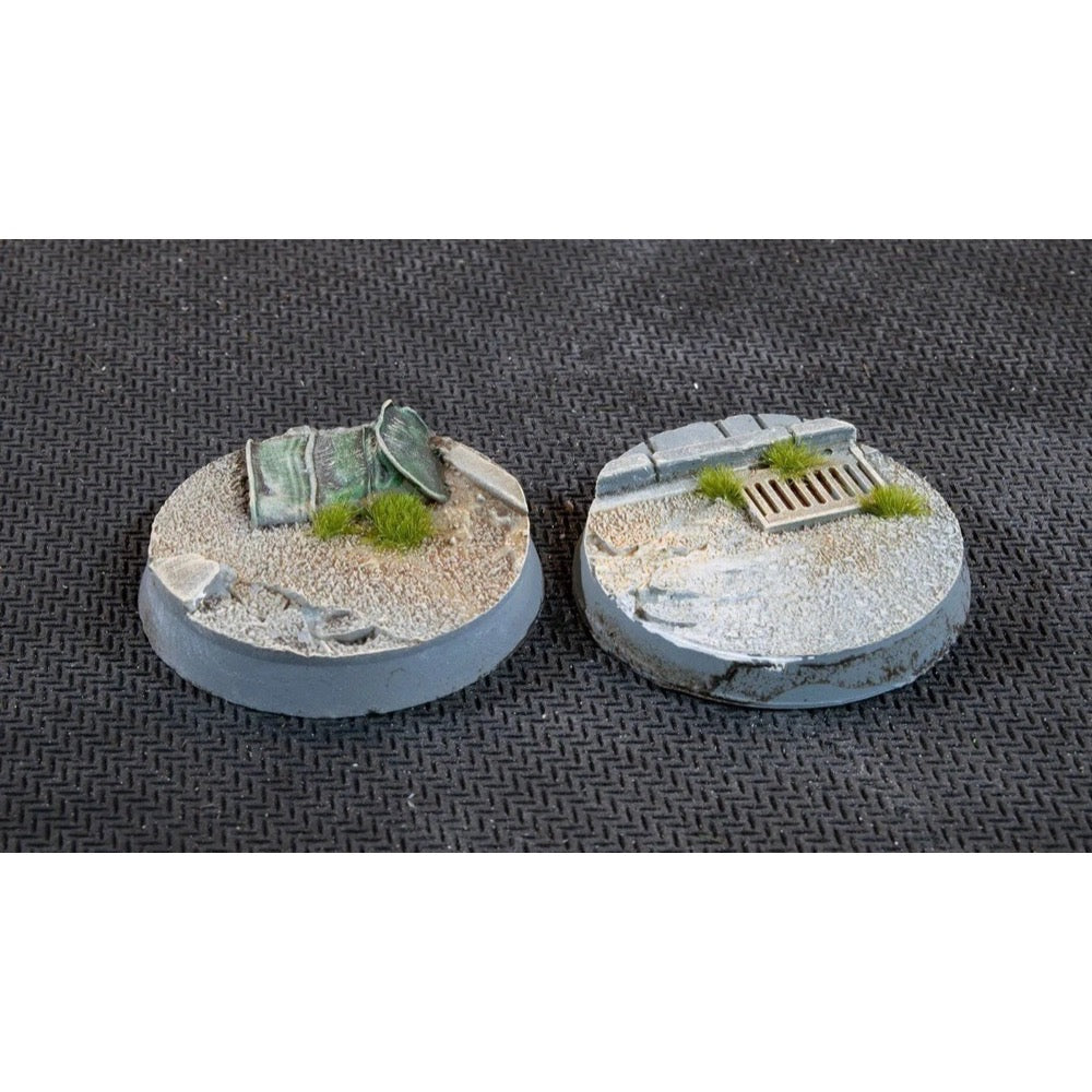 Gamers Grass GGB-UWR32 Battle Ready Urban Warfare Bases Round 32mm 8pc