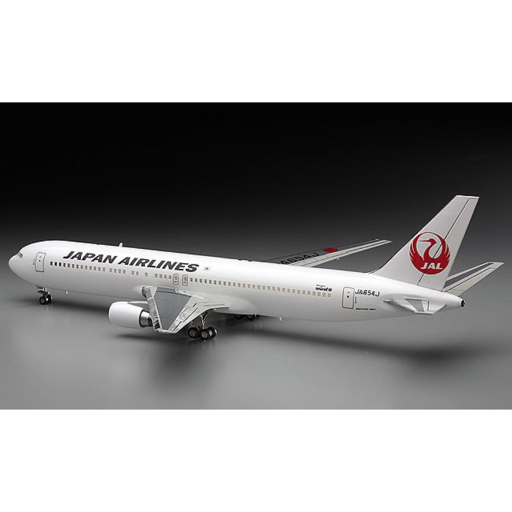 Hasegawa 1/200 JAL B767-300ER