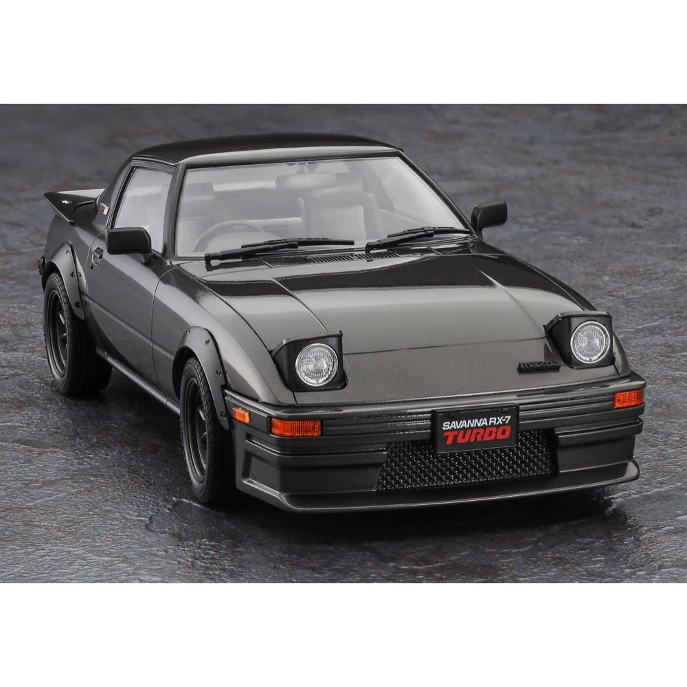 Hasegawa 1/24 Mazda Savanna RX-7 (SA22C) Late Version "Custom Version"