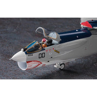 Hasegawa 1/72 Area 88 F-8E Crusader 